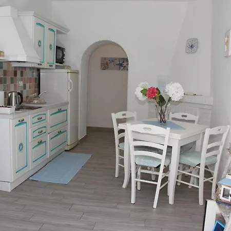 Casa Berenice Дом отдыха Ольбия